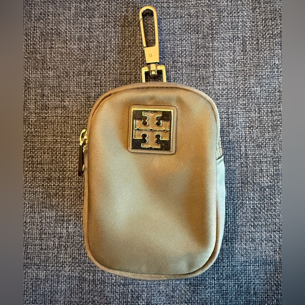NWoT Tory Burch zipper pouch